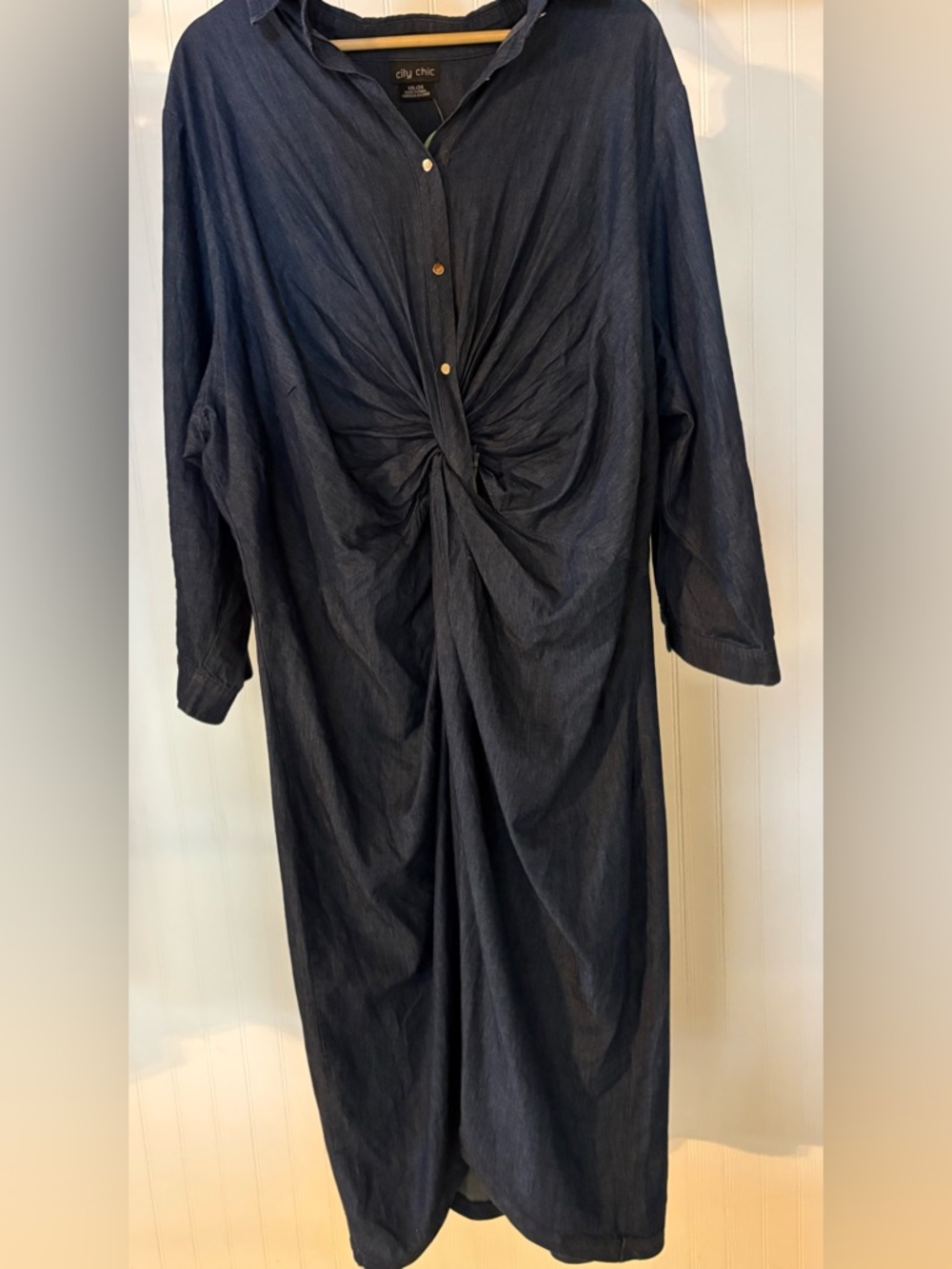 CITY CHIC 24 ✨ plus size denim dress with ruching 100% cotton blue EUC